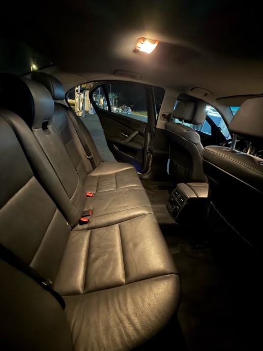BMW serija 5 530d automatik, fotografija 11
