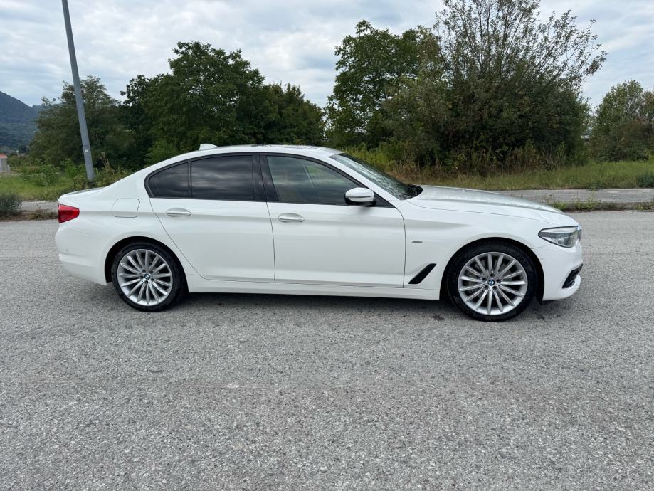 BMW serija 5 530d automatik, fotografija 3