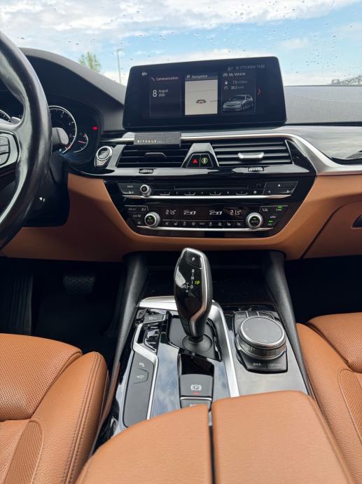 BMW serija 5 530d automatik, fotografija 6