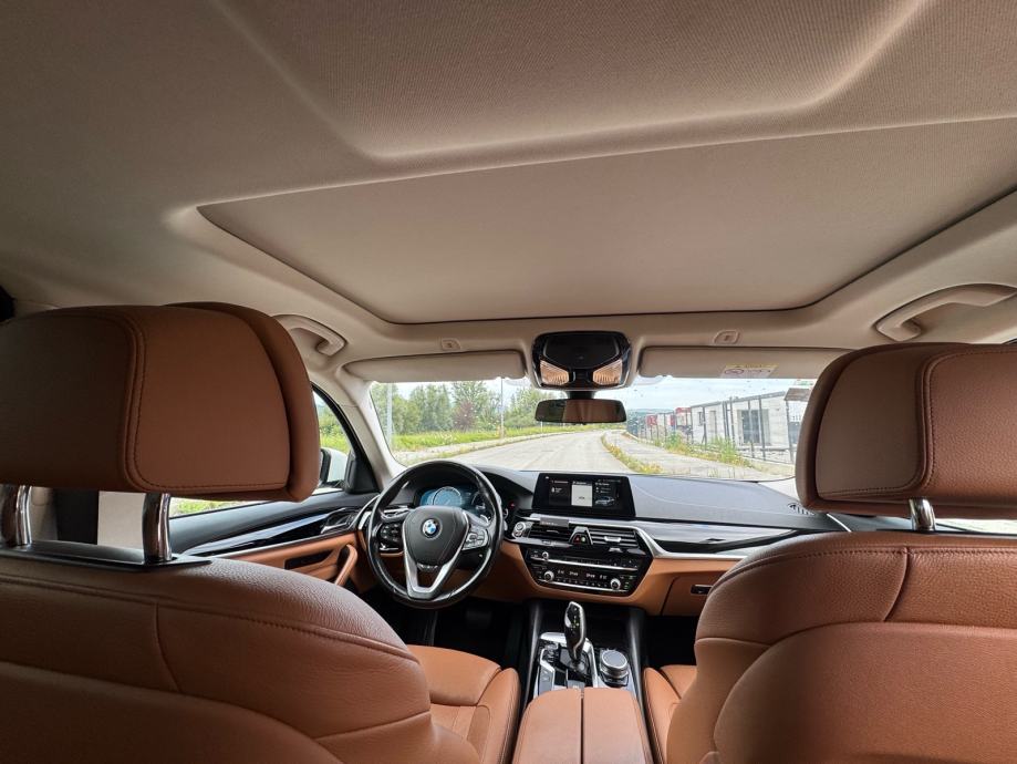BMW serija 5 530d automatik, fotografija 7