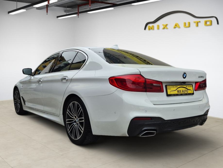 BMW serija 5 530d automatik M-PAKET ***149000*** TKM, fotografija 7
