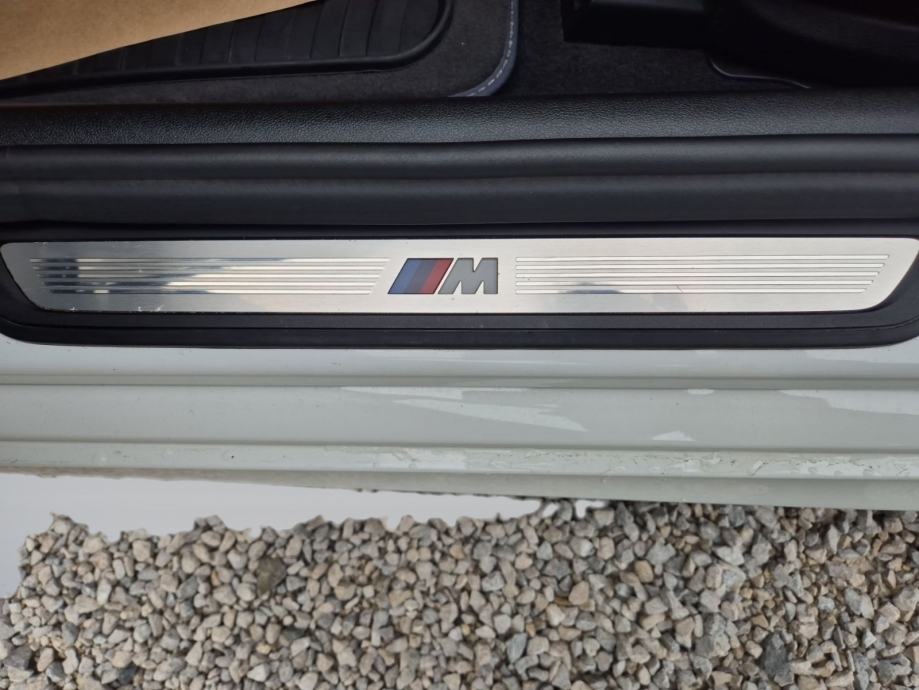 BMW serija 5 530d automatik M-PAKET ***149000*** TKM, fotografija 17