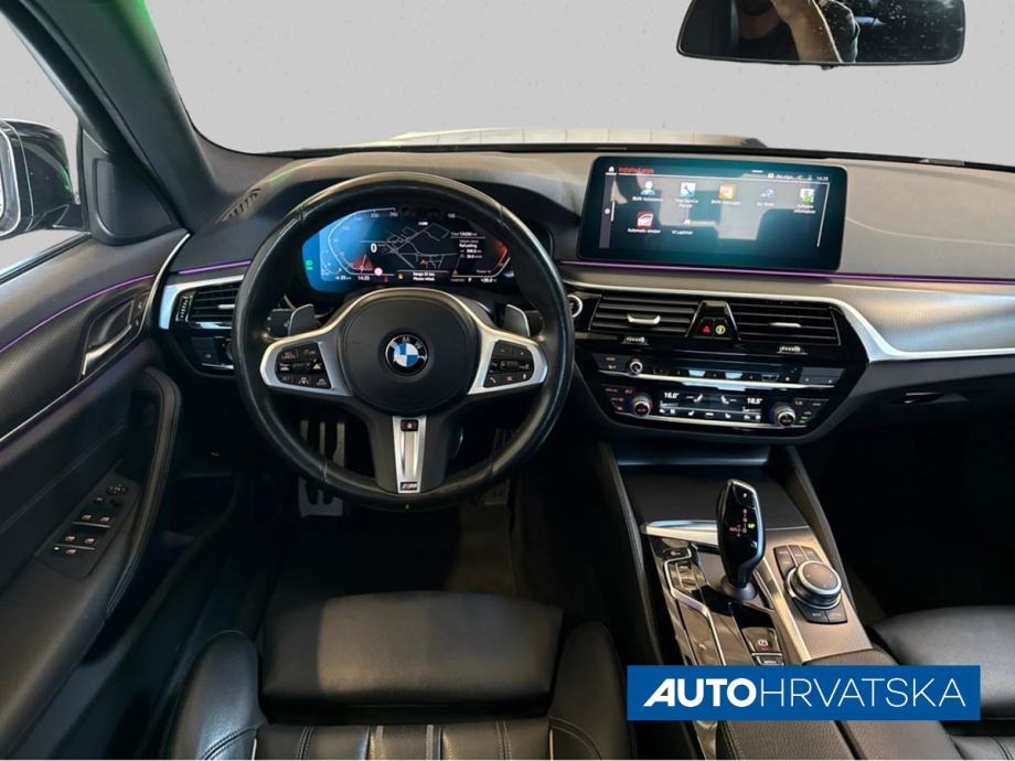 BMW SERIJA 5 530D xd Limousine M PAKET, 43.900,00 €, fotografija 10