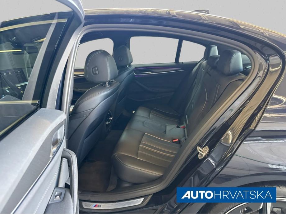 BMW SERIJA 5 530D xd Limousine M PAKET, 43.900,00 €, fotografija 12