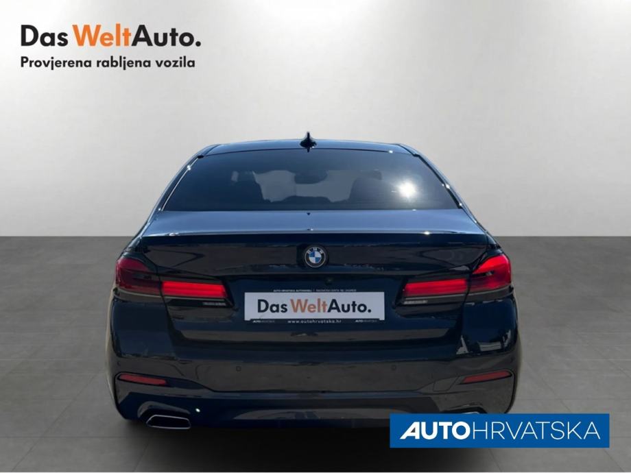 BMW SERIJA 5 530D xd Limousine M PAKET, 43.900,00 €, fotografija 4