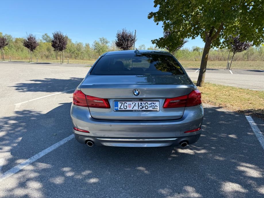 BMW serija 5 530d xdrive automatik, fotografija 4