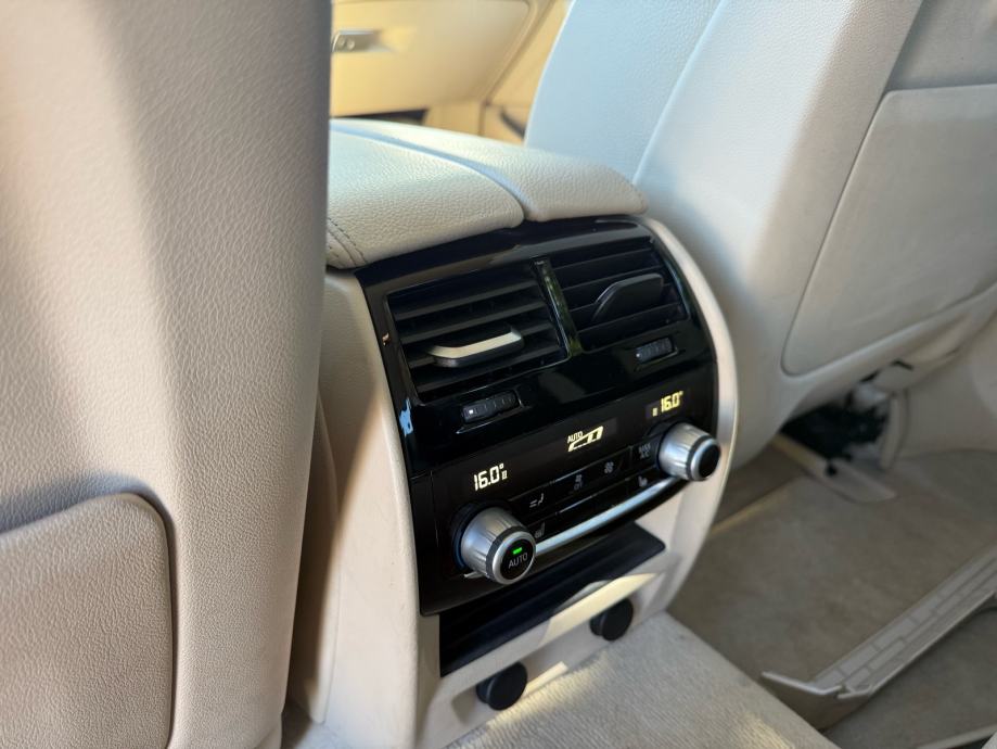 BMW serija 5 530d xdrive automatik, fotografija 10