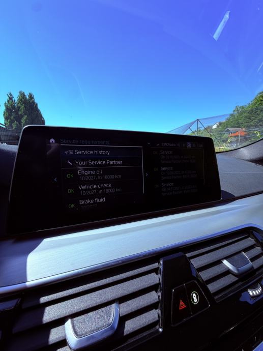 BMW 530e *Hybrid *358 KS*M Sport* Soft close*H/K*Memory sjedala*360°, fotografija 9