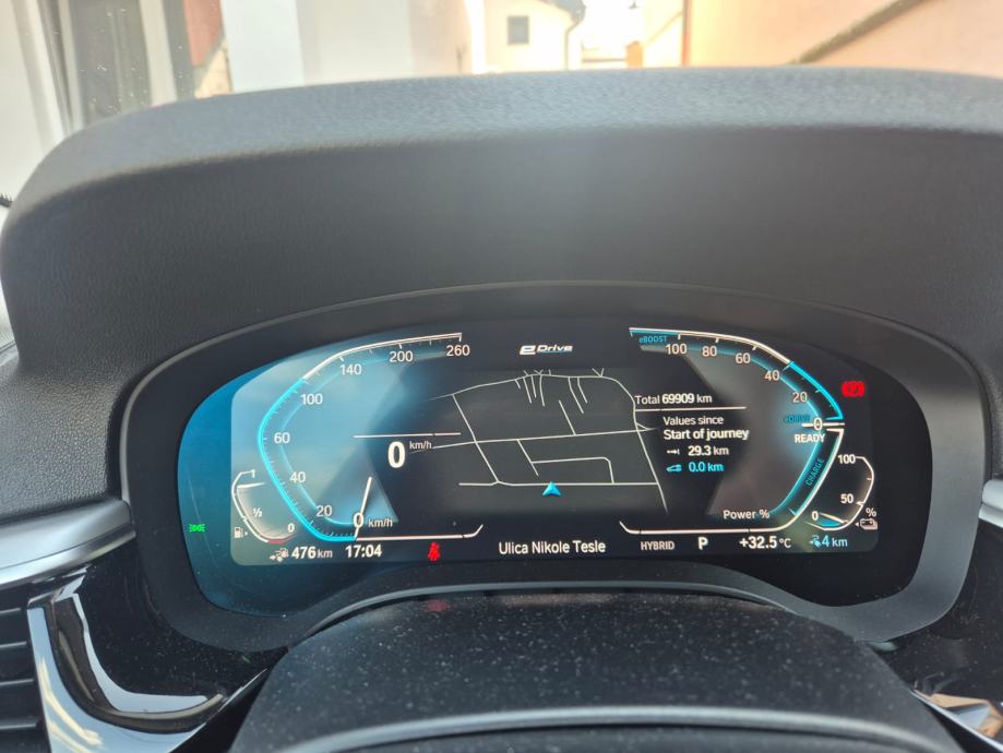 BMW serija 5 530e automatik, fotografija 13