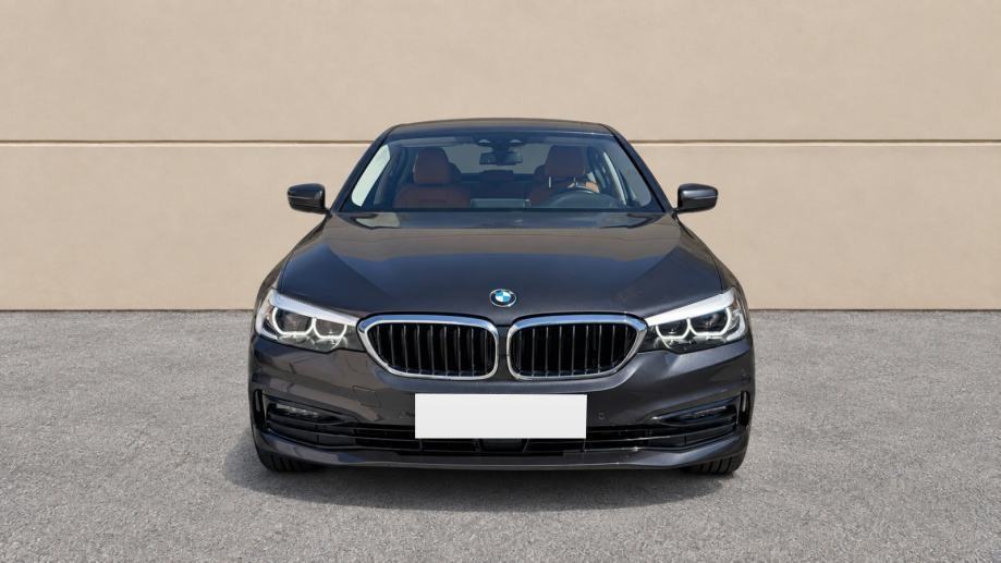 BMW serija 5 530e LEASING BEZ UČEŠĆA I BEZ JAMACA, fotografija 8