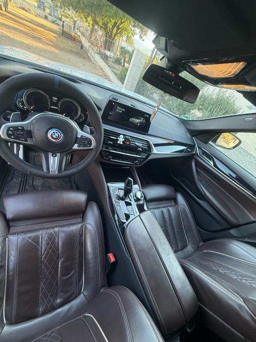 BMW serija 5 540i xdrive, fotografija 16