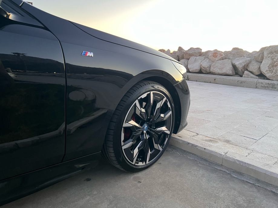 BMW serija 5 550e automatik, fotografija 4