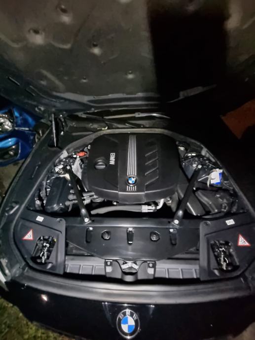 BMW 520d Touring automatik – upravo registriran 10/2027 – 239.300 km, fotografija 8