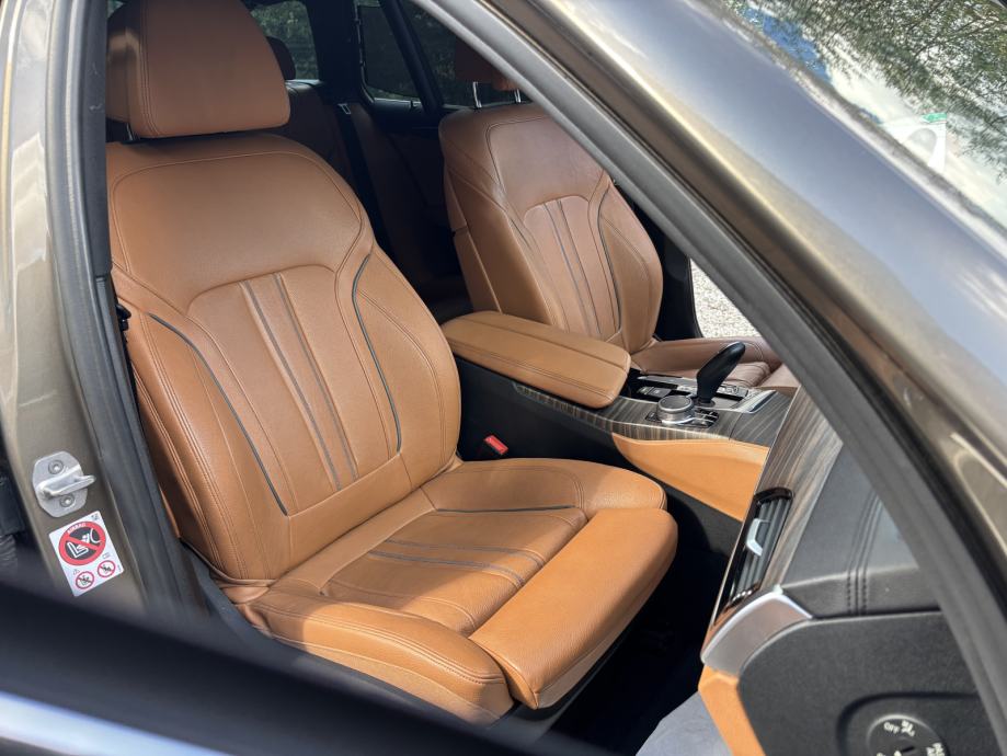 BMW SERIJA 5 TOURING 520d AUTOMATIK LUXURI LINE TOP STANJE 18,800€!!!, fotografija 13