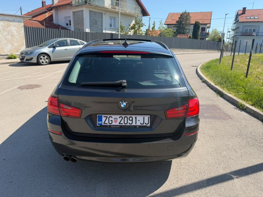 BMW serija 5 Touring 520d automatik, fotografija 6