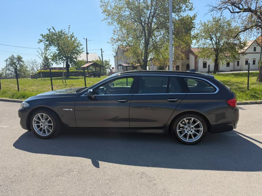 BMW serija 5 Touring 520d automatik, fotografija 8