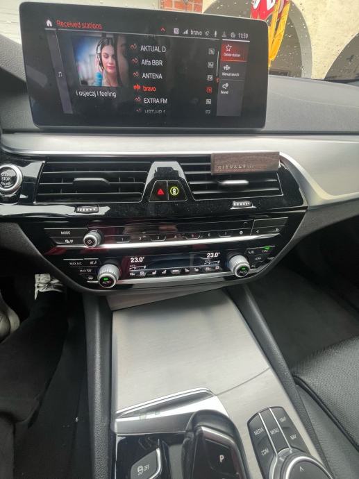 BMW 520d Full oprema-zamjena, fotografija 13