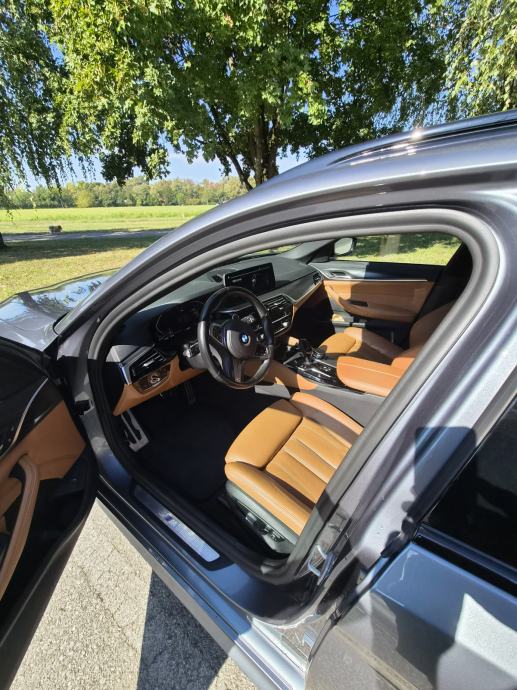 BMW Serija 5 Touring 520d M-Paket LCI (2021) – Dakota koža, 93 tkm, fotografija 13
