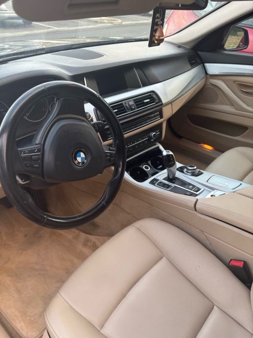 BMW serija 5 Touring 520d !!! MOGUĆA ZAMJENA !!!, fotografija 3