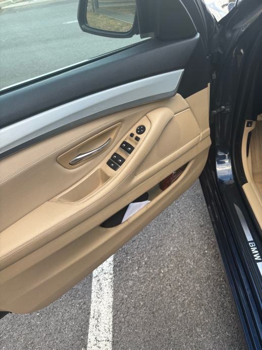 BMW serija 5 Touring 520d !!! MOGUĆA ZAMJENA !!!, fotografija 4
