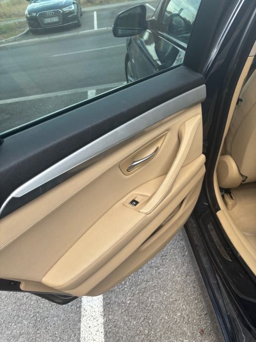 BMW serija 5 Touring 520d !!! MOGUĆA ZAMJENA !!!, fotografija 7