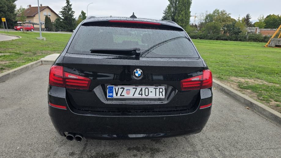 BMW serija 5 Touring 520d, fotografija 2