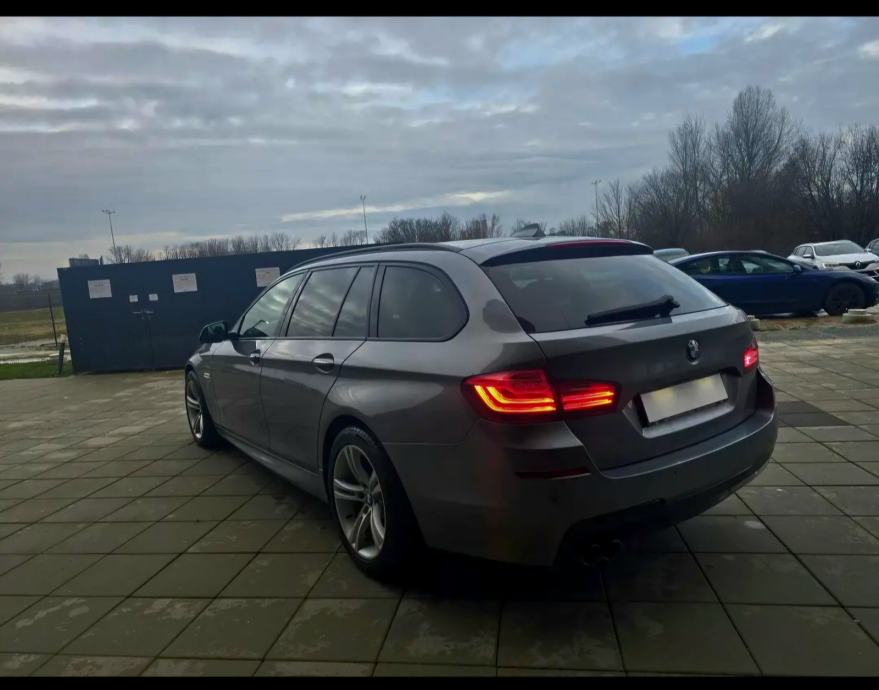 BMW serija 5 Touring 520d M paket iznutra i izvana original, fotografija 2