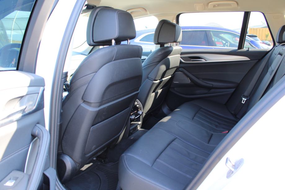 BMW serija 5 Touring: 520d Touring Avt. HLAJ SED ACC HARMAN KAR KAM LE, fotografija 10