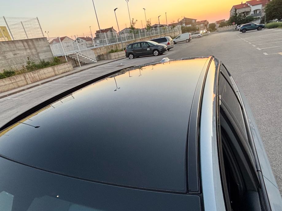 520d x-drive M-sport,pro,iconic glow,pano,HUD, fotografija 6