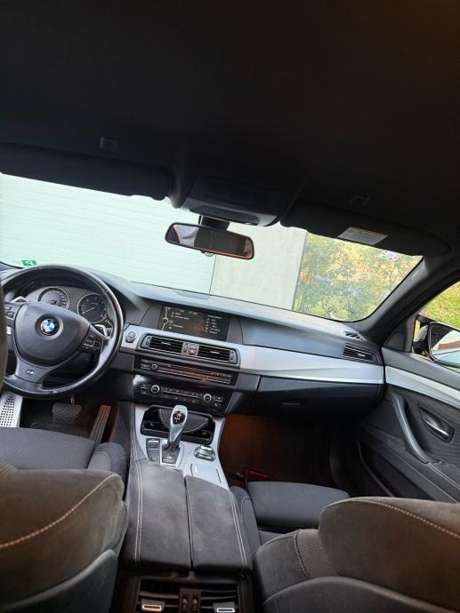 BMW serija 5 Touring 530d automatik, fotografija 5