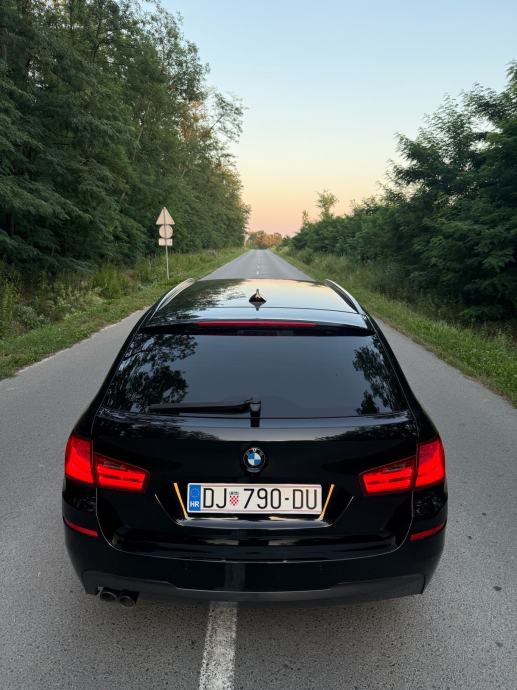 BMW serija 5 Touring 530d automatik, fotografija 11