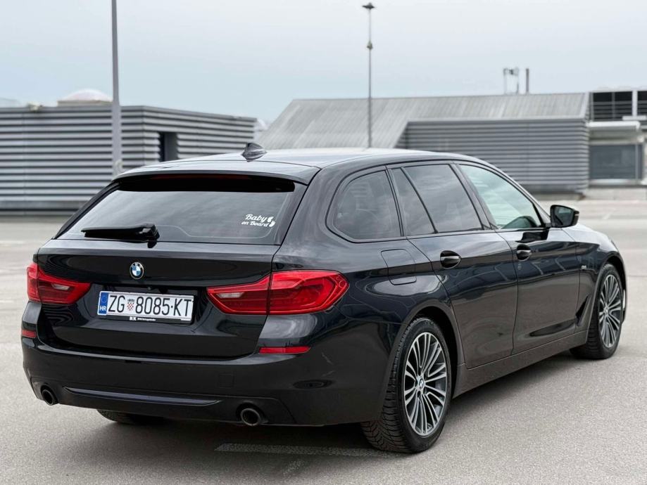 BMW serija 5 Touring 530d automatik, fotografija 6