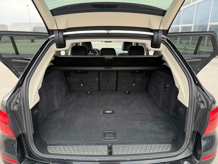 BMW serija 5 Touring 530d automatik, fotografija 18