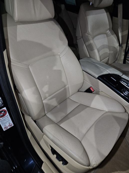 BMW serija 5 Touring 535d automatik, fotografija 15