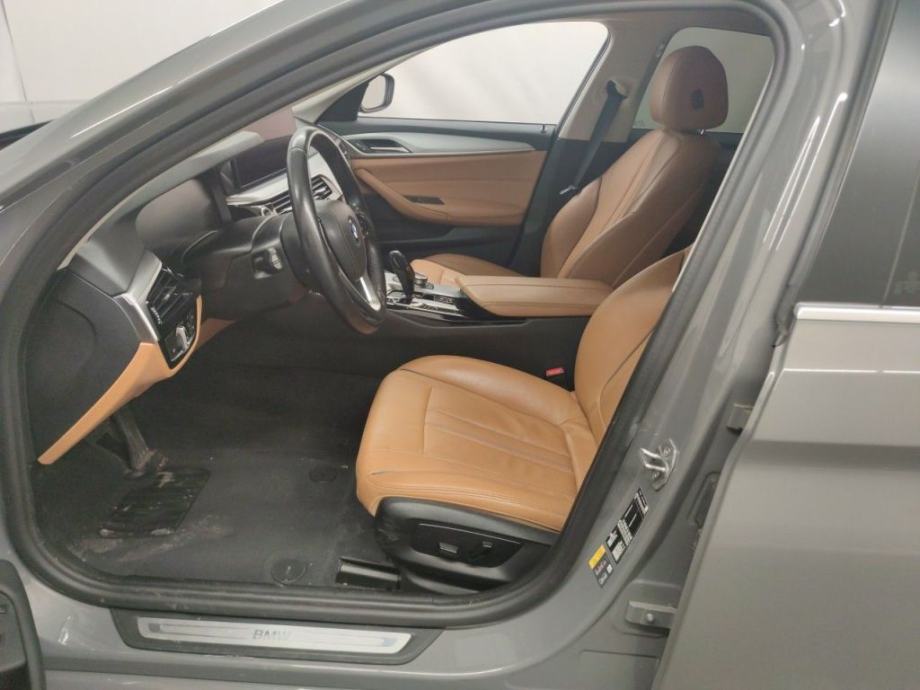 BMW serija 520 plug in hybrid * rata 395€ * BEZ UČEŠĆA * u dolasku, fotografija 3
