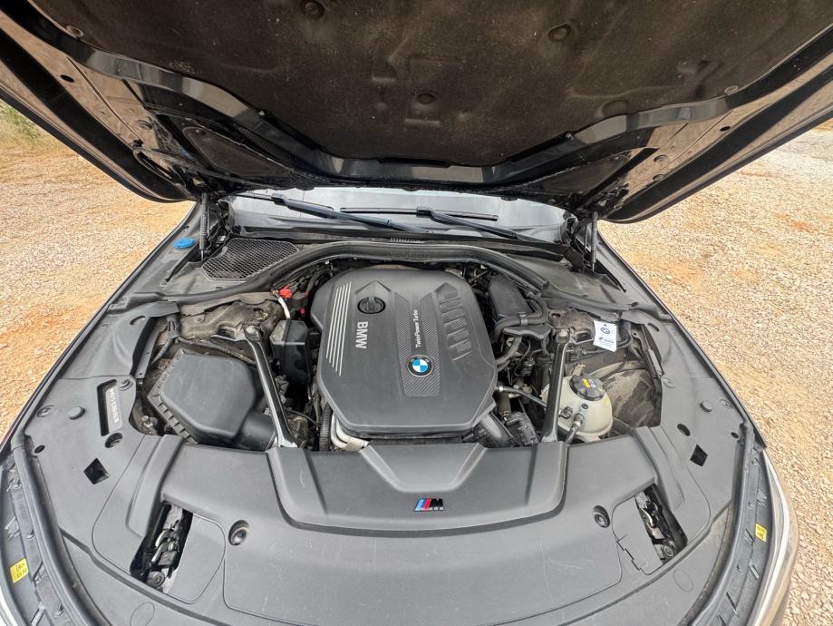 BMW serija7 xd 4x4 pogon automatic vrhunsko stanje kao nov, fotografija 16