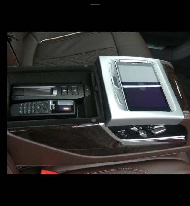 BMW serija 7 740 Ld X DRIVE * EXCLUSIVE OPREMA *Ful Ful, fotografija 11