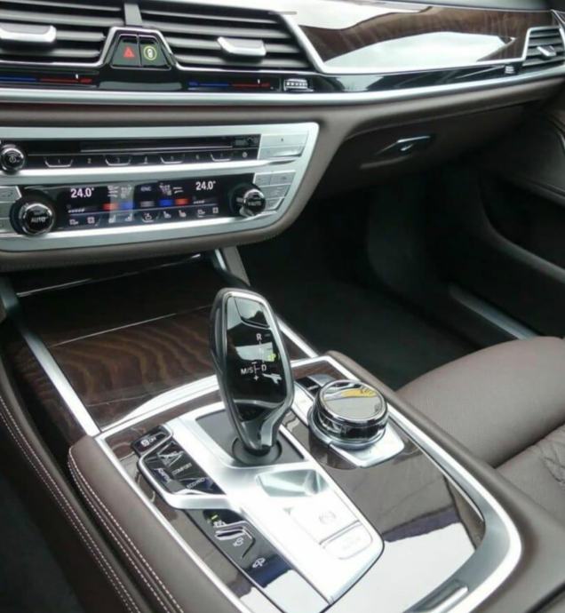 BMW serija 7 740 Ld X DRIVE * EXCLUSIVE OPREMA *Ful Ful, fotografija 12