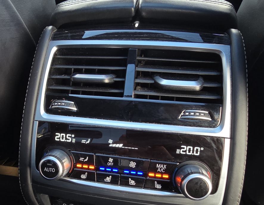 BMW serija 7 740xd * LONG * SKY LOUNGE * TV * SOFT CLOSE * FULL *, fotografija 13