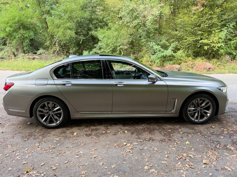 BMW 745e G11 / PDV, fotografija 6