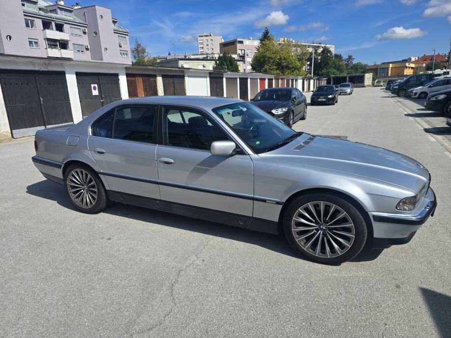 BMW serija 7 E38 740i automatik, fotografija 4