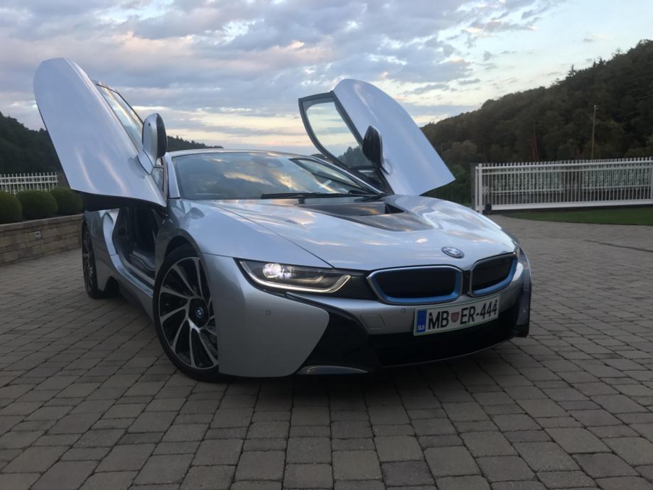 BMW serija 8 i8