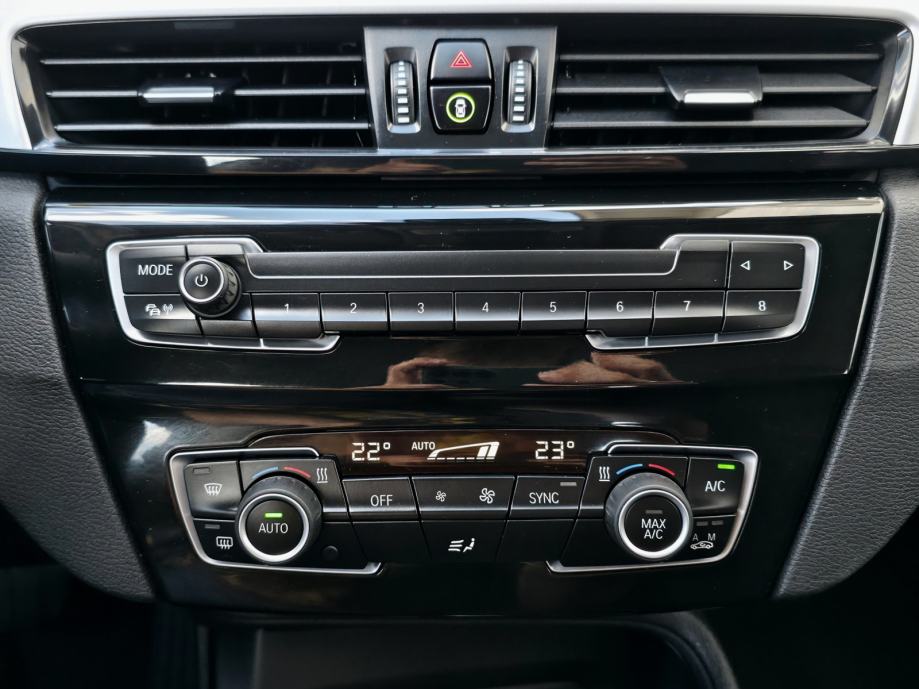 BMW serija X1 sDrive20d Advantage LED•PDC•NAVI•TEMPOMAT•17C•, fotografija 13