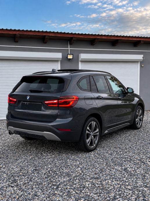 BMW X1 F48 Automatik Panorama.. Keyless, fotografija 4