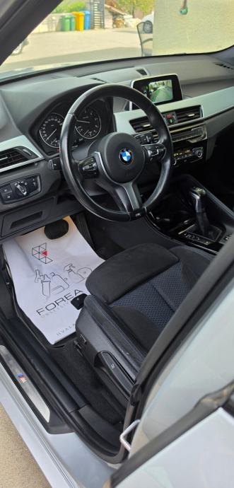 BMW X1 18d automatik, fotografija 6