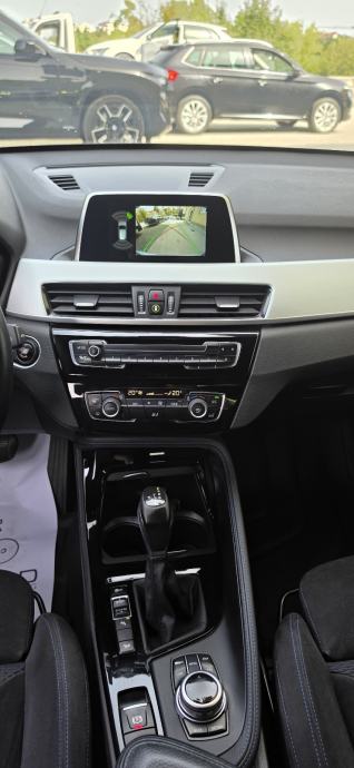 BMW X1 18d automatik, fotografija 13