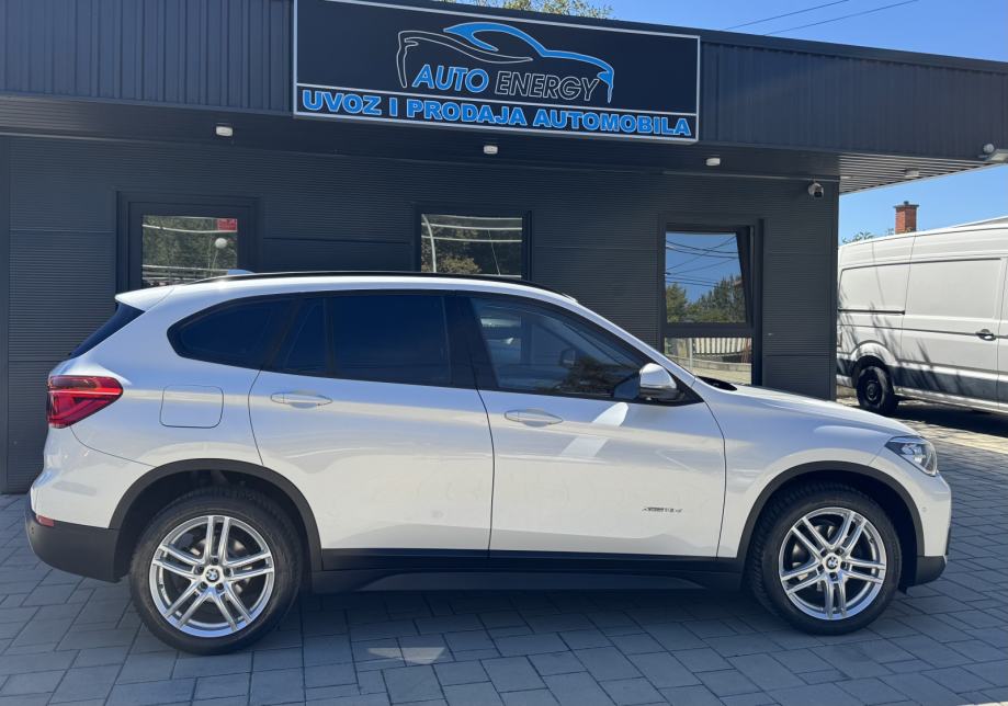 BMW X1 2.0d xDrive ⭐ Navi, Park Pilot, Servis ⭐ 4x4, fotografija 6