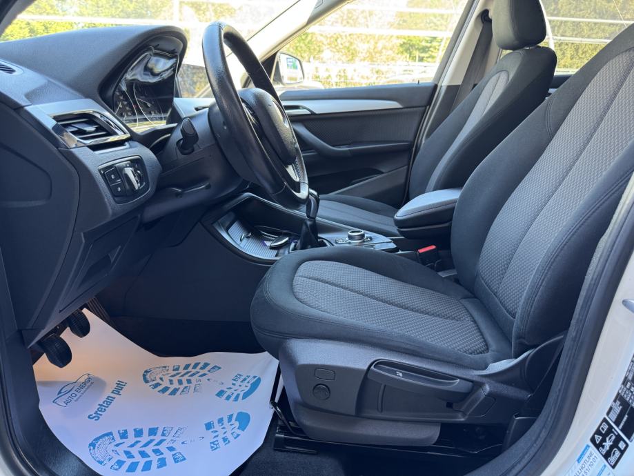 BMW X1 2.0d xDrive ⭐ Navi, Park Pilot, Servis ⭐ 4x4, fotografija 12
