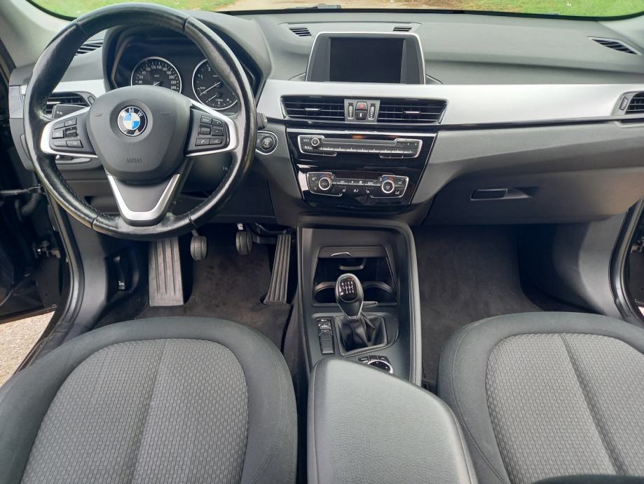 BMW X1 18d Sdrive Reg godinu dana, fotografija 10