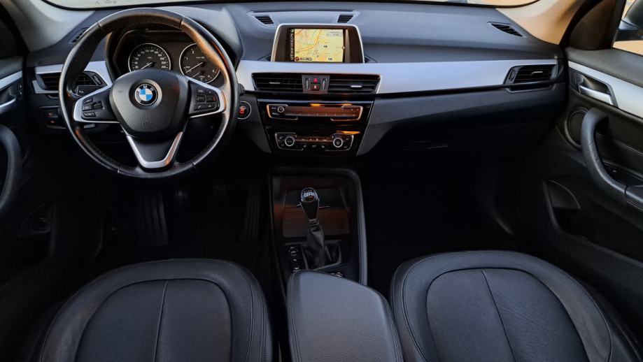 BMW X1 18d XDrive Advantage, fotografija 10